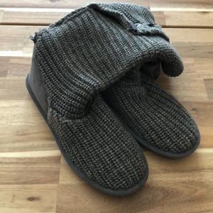 Bearpaw sweater boots